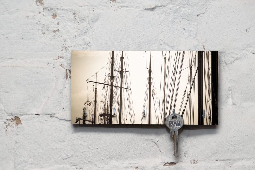 Schlüsselbrett auf Holz - Maritim - Masten