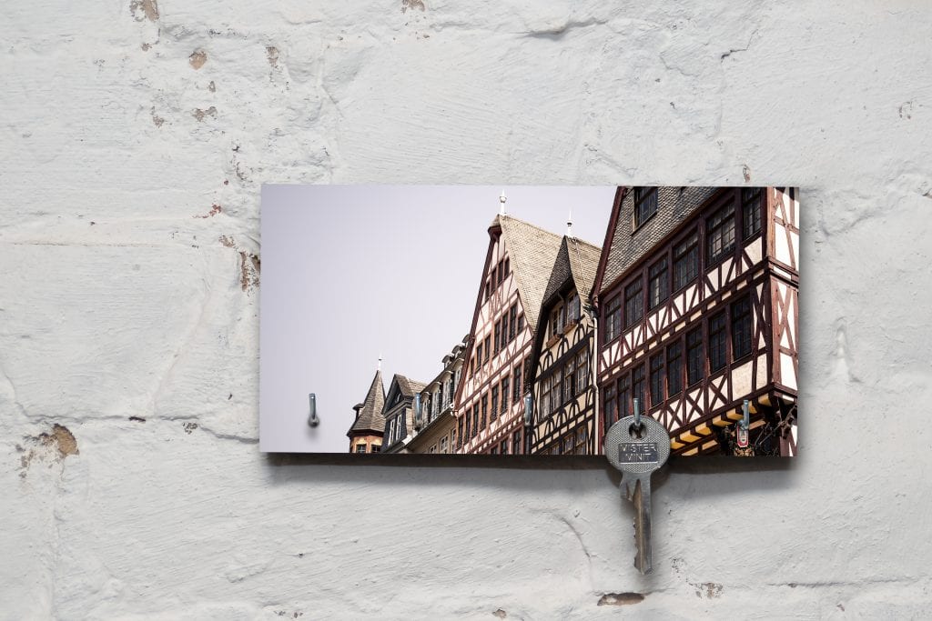 Schlüsselbrett auf Holz - Frankfurt - Fachwerk