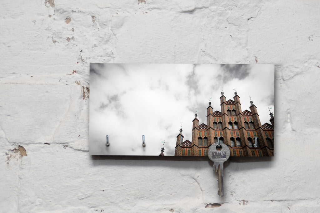 Schlüsselbrett auf Holz - Hannover - Altes Rathaus Schaugiebel