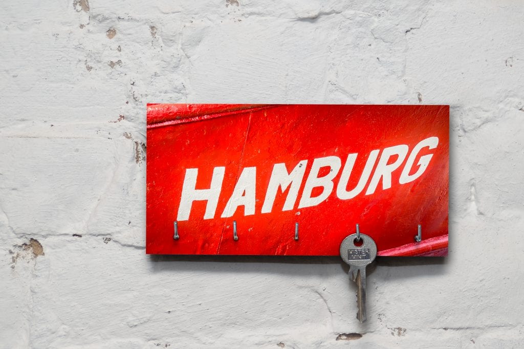 Schlüsselbrett auf Holz - Hamburg - Hamburg rot 2