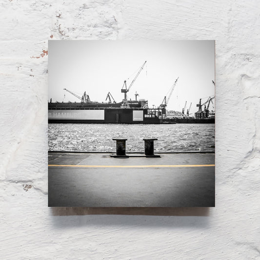 Hamburg auf Holz - Poller