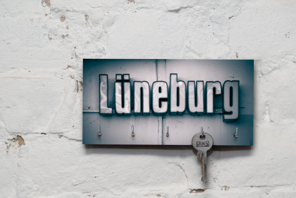 Schlüsselbrett auf Holz - Lüneburg