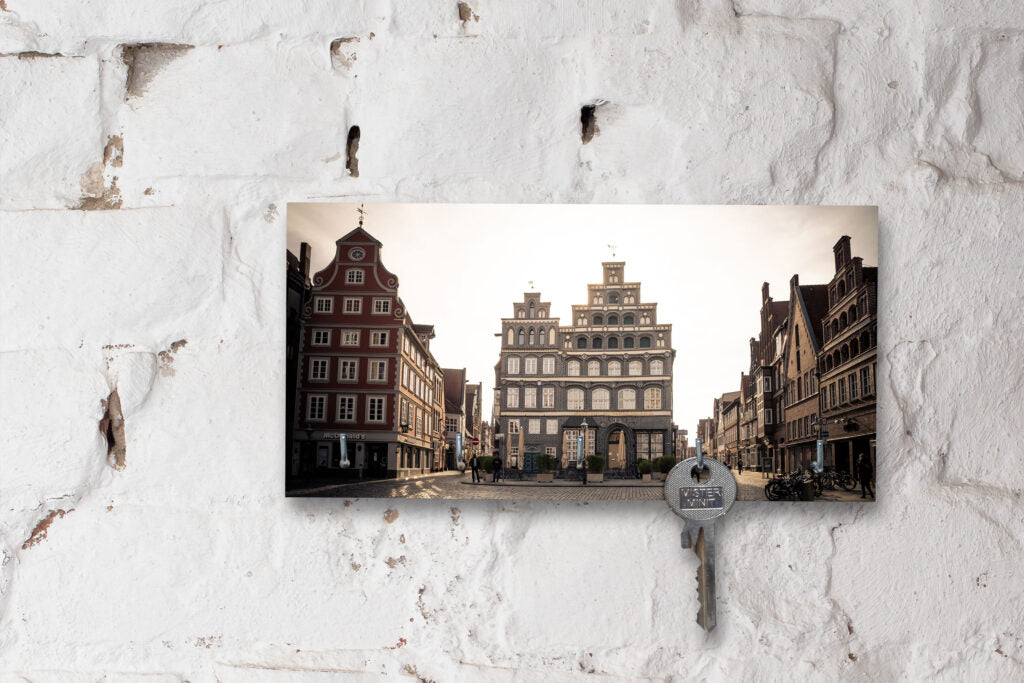 Schlüsselbrett auf Holz - Lüneburg - Platz am Sande