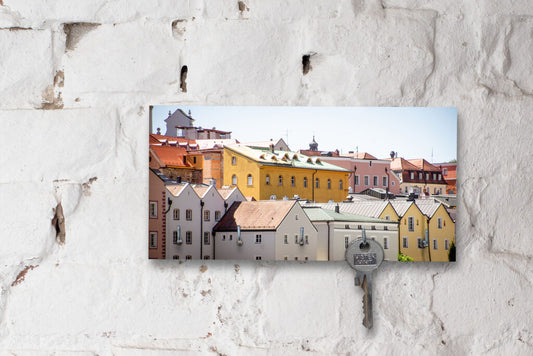 Schlüsselbrett auf Holz - Passau - Bunte Häuser am Hang